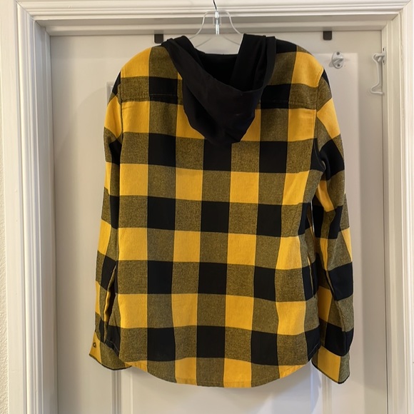 Alpha Forward hooded flannel. Size Large - Picture 4 of 4